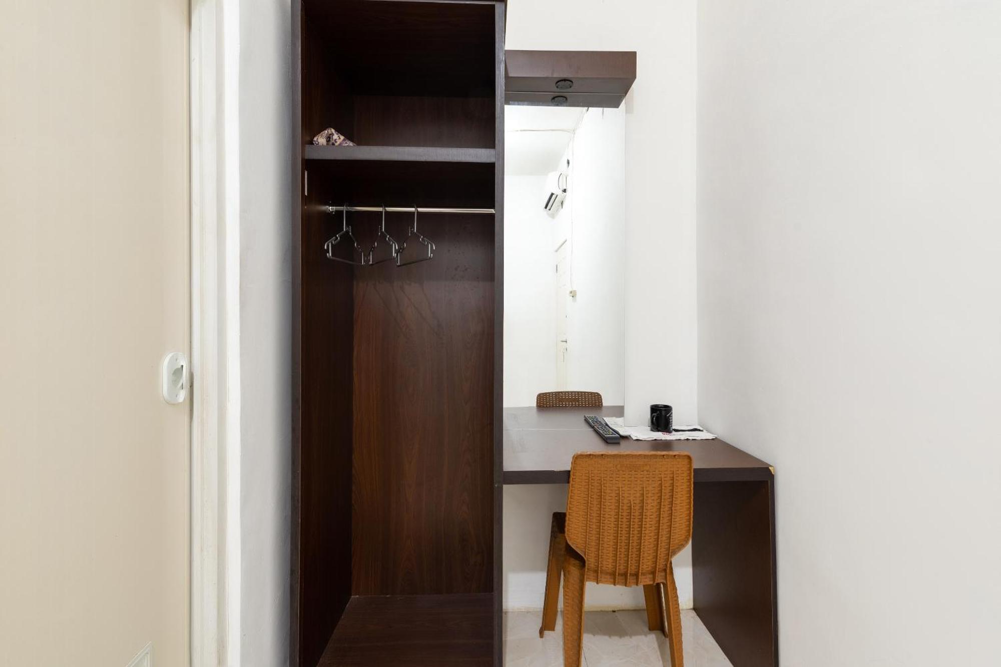 Oyo Life 2108 Griya Aisyah Residence 수라바야 외부 사진